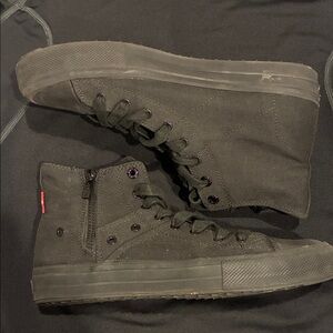 Levi's Black High-Top Sneakers